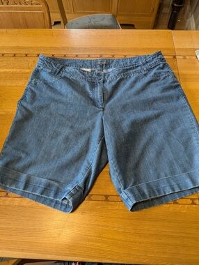 Cuffed Denim Shorts,18